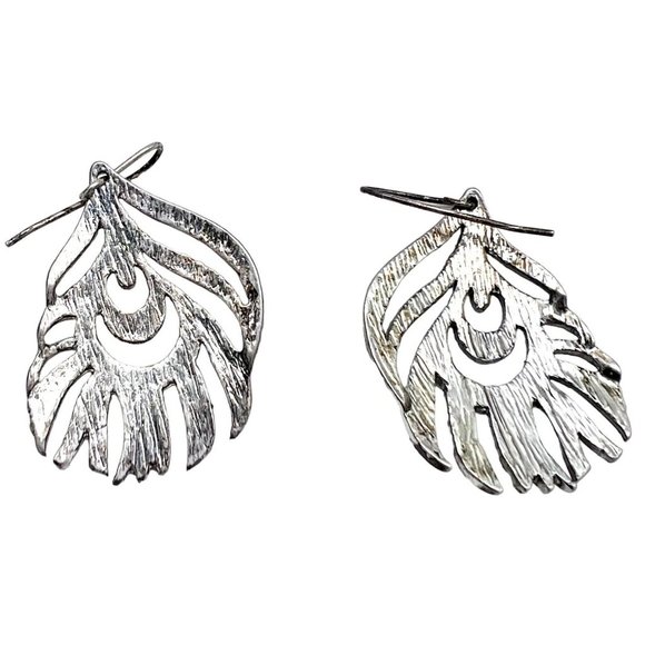 Earrings Pierced Drop Silver Tone Peacock Feathers Look - Picture 3 of 4